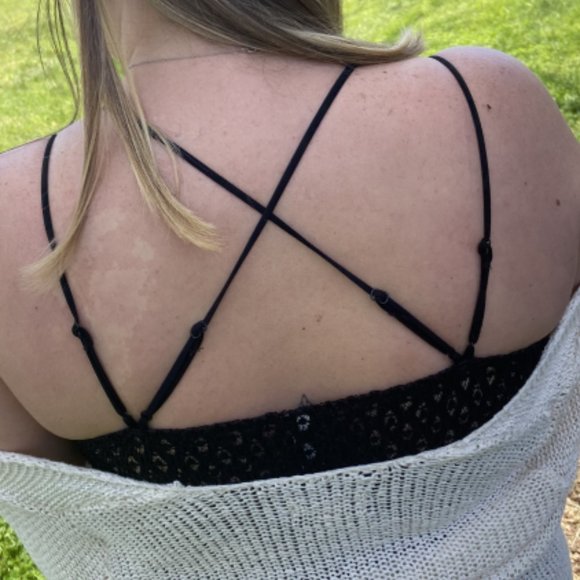 Zenana Black Lace Bralette size Small - Picture 4 of 7